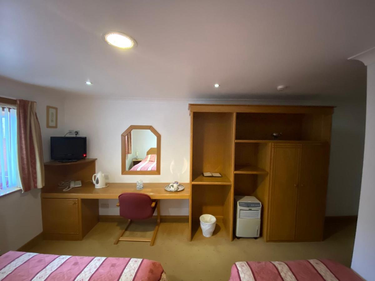 Bessemer Hotel Merthyr Tydfil Exteriör bild